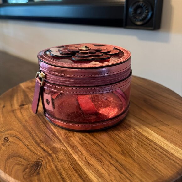 Kate Spade Sabine Round Cosmetic & Jewelry Case – Metallic Pink Sapphire Patent - Picture 2 of 5